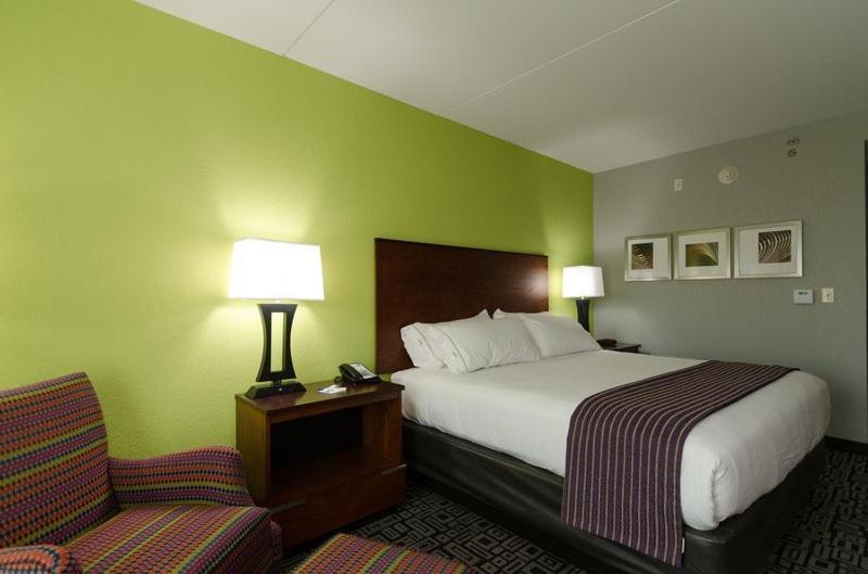 Holiday Inn Express Hickory - Hickory Mart By Ihg Εξωτερικό φωτογραφία